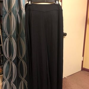 Black Palazzo Wide-leg silky pant EUC